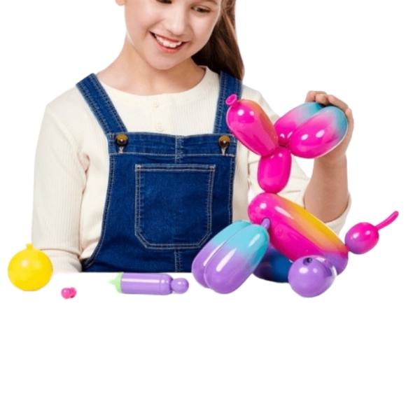 Squeakee The Balloon Dog Interactive Pet - Picture 4 of 6